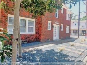 Primary Photo - 2021 Kane St