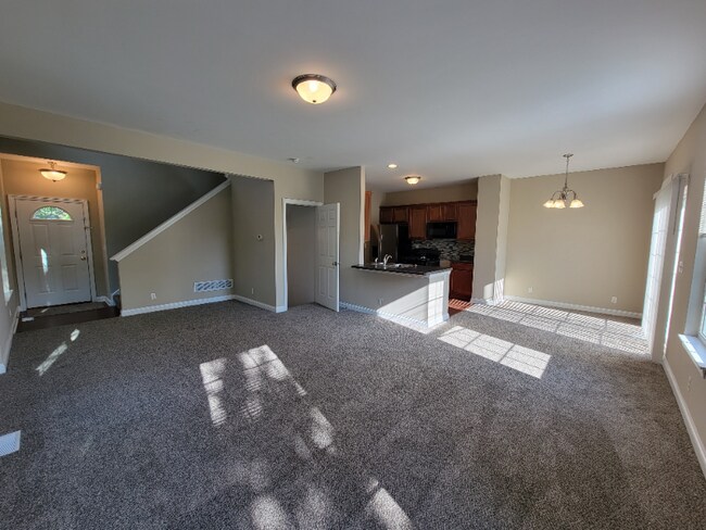 Foto del edificio - 63 Melrose Ct