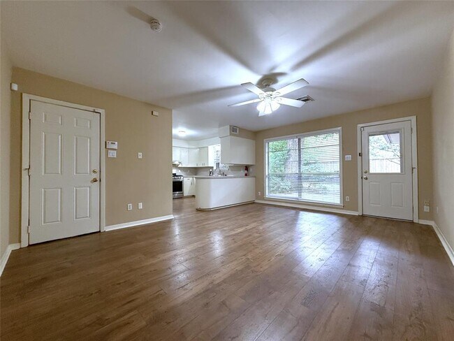 Foto del edificio - 5712 Sewanee Ave