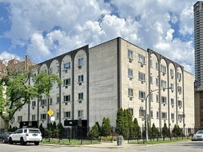 Building Photo - 663 W Grace St