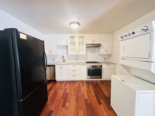 Foto del edificio - 1400SilverLakeBlvd