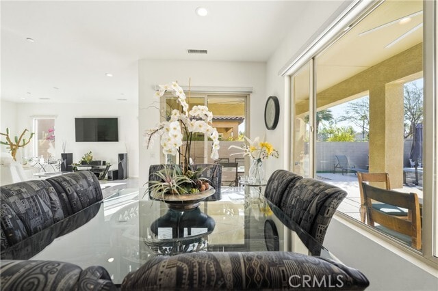 Building Photo - 61 Cabernet