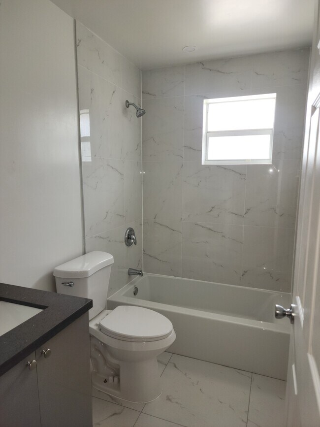 Foto del edificio - 2511 NW 175th Ter