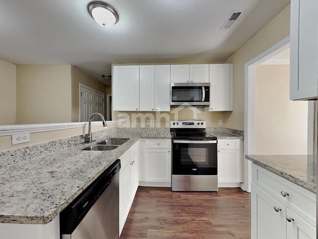 Foto del edificio - 815 Turmeric Ln