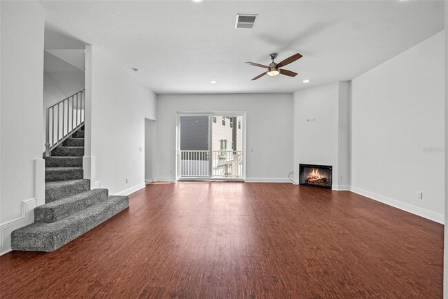 Building Photo - 5732 Biscayne Ct