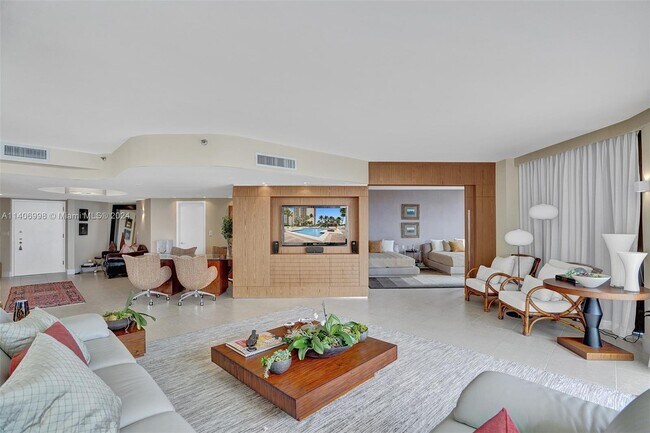 Foto del edificio - 4000 Island Blvd