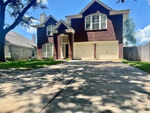 Building Photo - 218 Birch Hill Dr