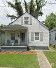 Building Photo - 529 Beecher St