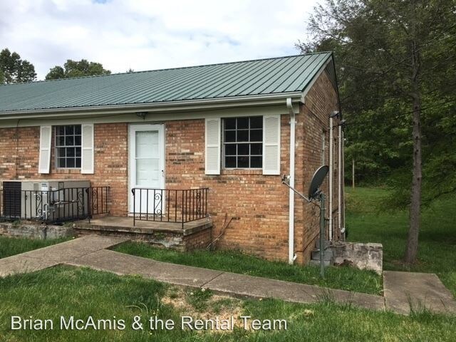 Primary Photo - 204 Pinecrest Dr
