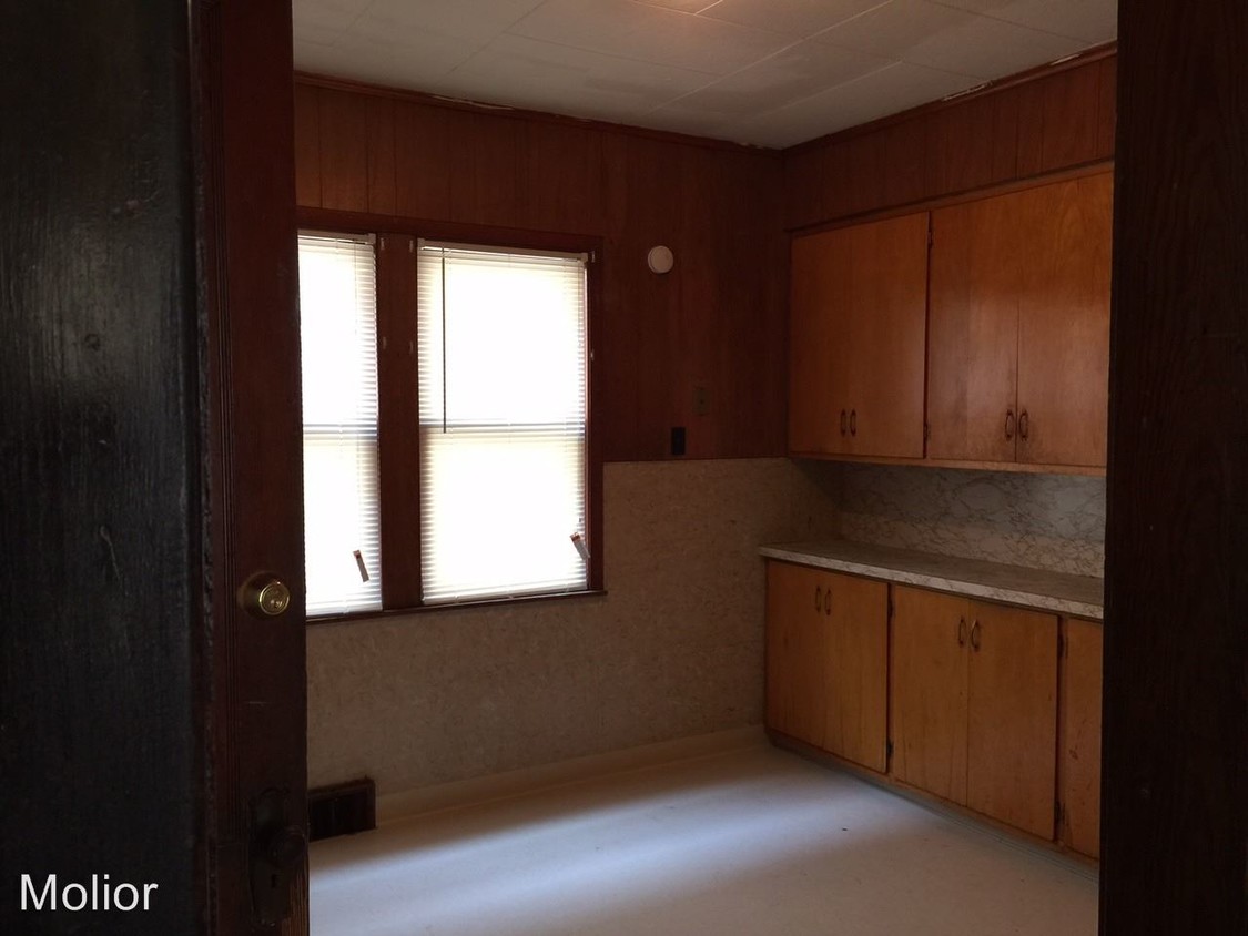 Building Photo - 51 Burgard Pl