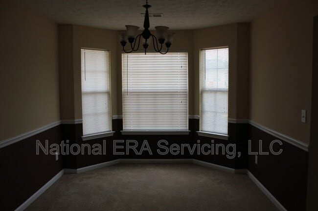 Building Photo - 481 Harvick Cir