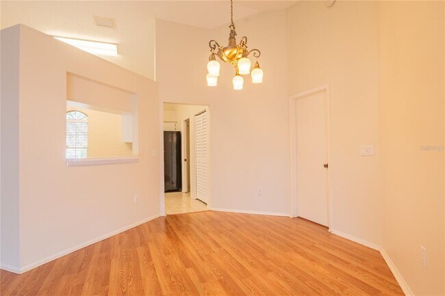 Building Photo - 1308 Rinkfield Pl