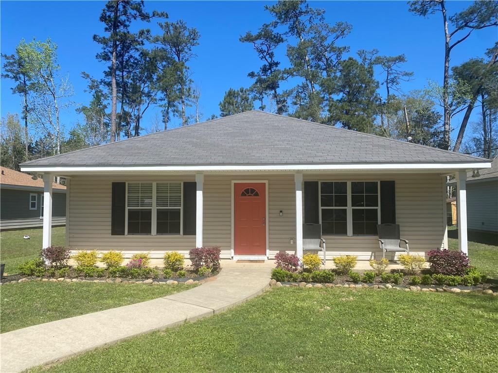 2511 Dupard St, Mandeville, LA 70448 House Rental in Mandeville, LA