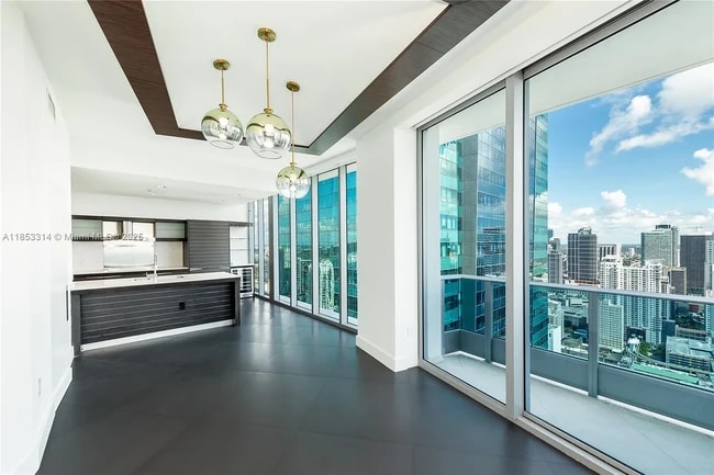 Building Photo - 200 Biscayne Boulevard Way