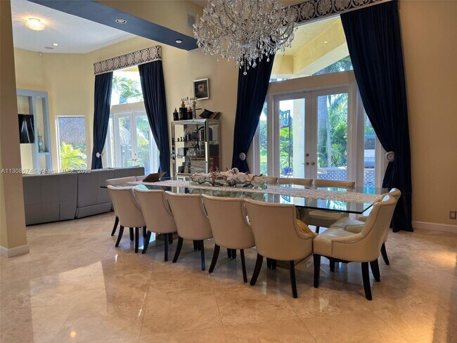 Foto del edificio - 5532 Estate Oak Cir