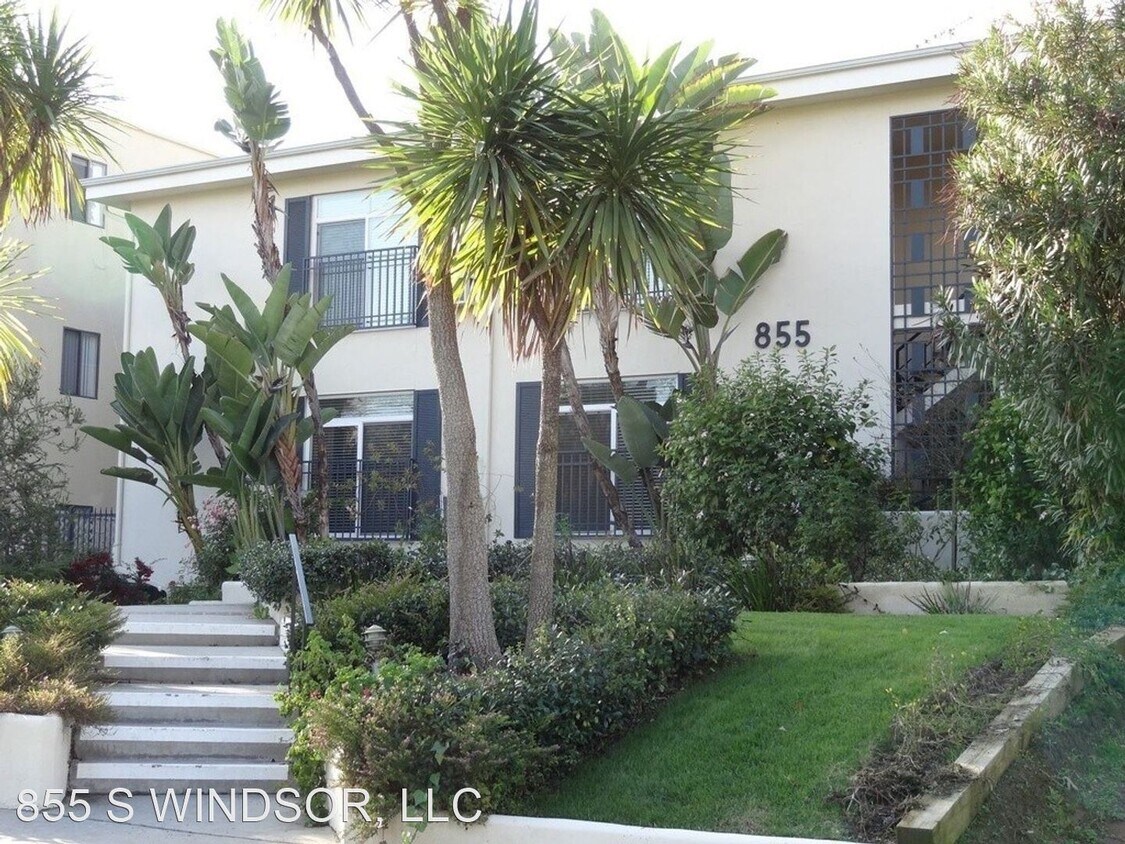 Foto principal - 855 S Windsor Blvd