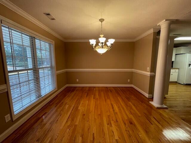 Building Photo - 854 Starbuck Dr