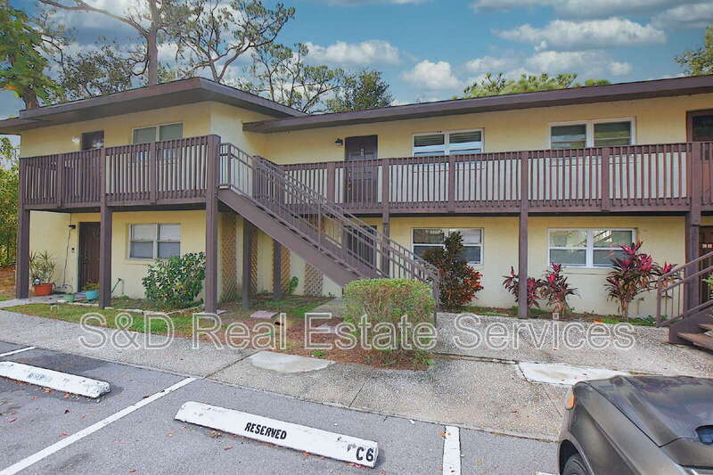 Primary Photo - 141 Fernery Rd