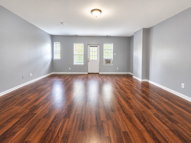 Photo - 6118 N Broad St- Apartment
