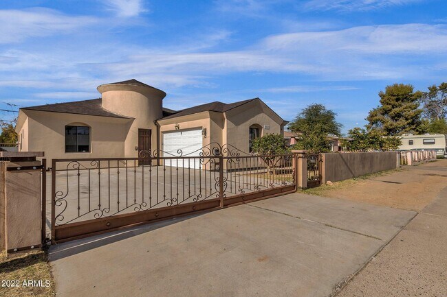 Foto del edificio - 4322 N 20th St