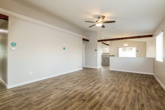 Foto del edificio - 8902 W Monroe St