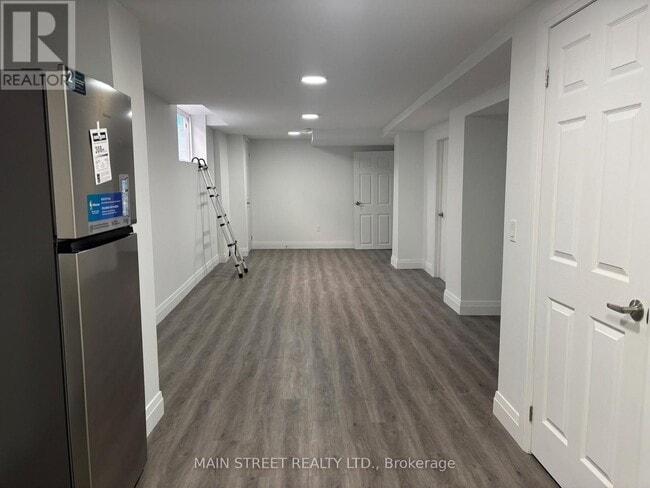 Photo du bâtiment - 76 William Honey Crescent