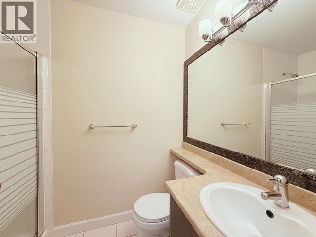 Building Photo - 4899 McKee Pl