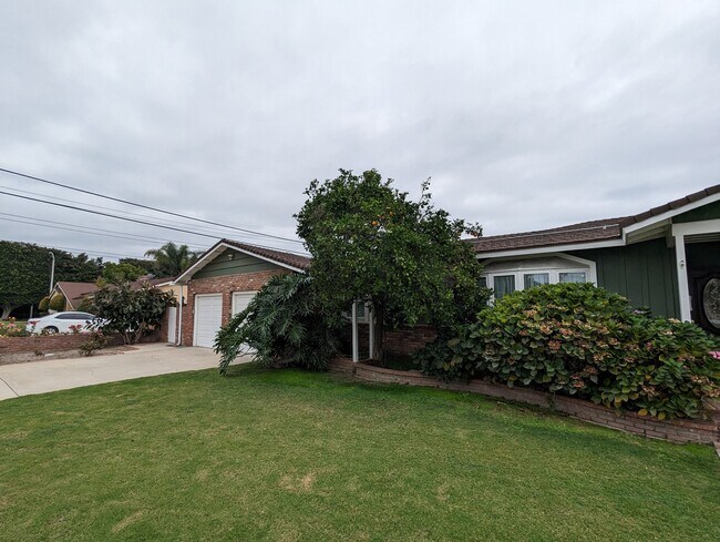 Building Photo - 1722 S Heather Ln