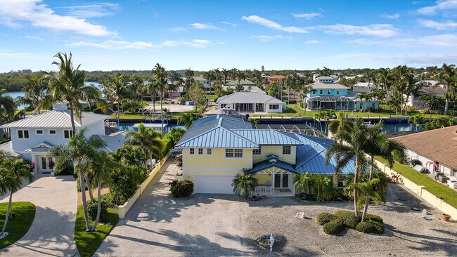 Foto del edificio - 8538 SE Coconut St