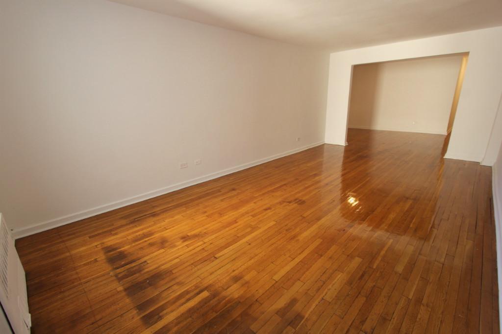 Foto principal - 5115 Van Kleeck St