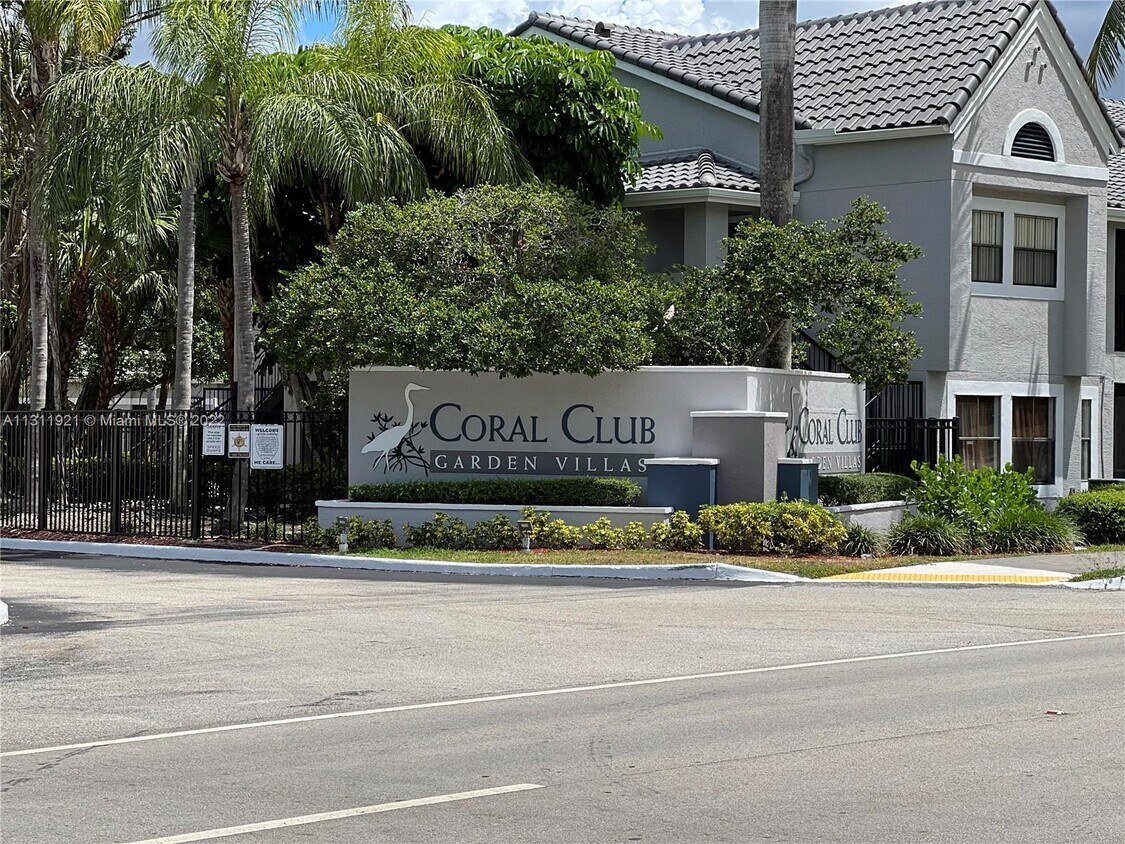 15070 SW 103rd Ln Unit 2201, Miami, FL 33196 Room for Rent in Miami