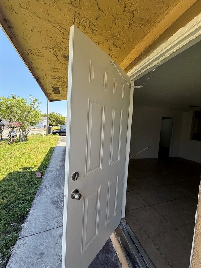 Building Photo - 1491 NW 22nd Ct
