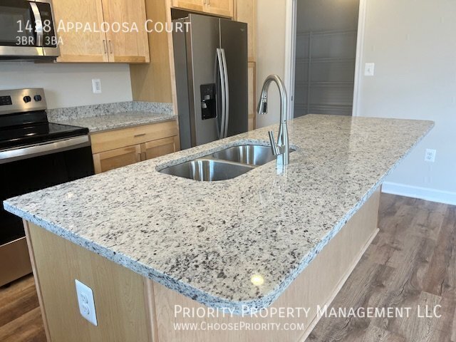 Foto del edificio - 1428 Appaloosa Ct