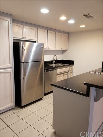 Building Photo - 31850 Railroad Canyon Rd
