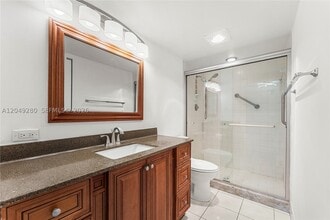 Building Photo - 4301 Martinique Cir
