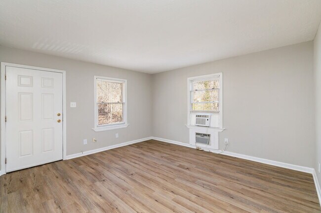 Building Photo - 5608 Jacksboro Pike