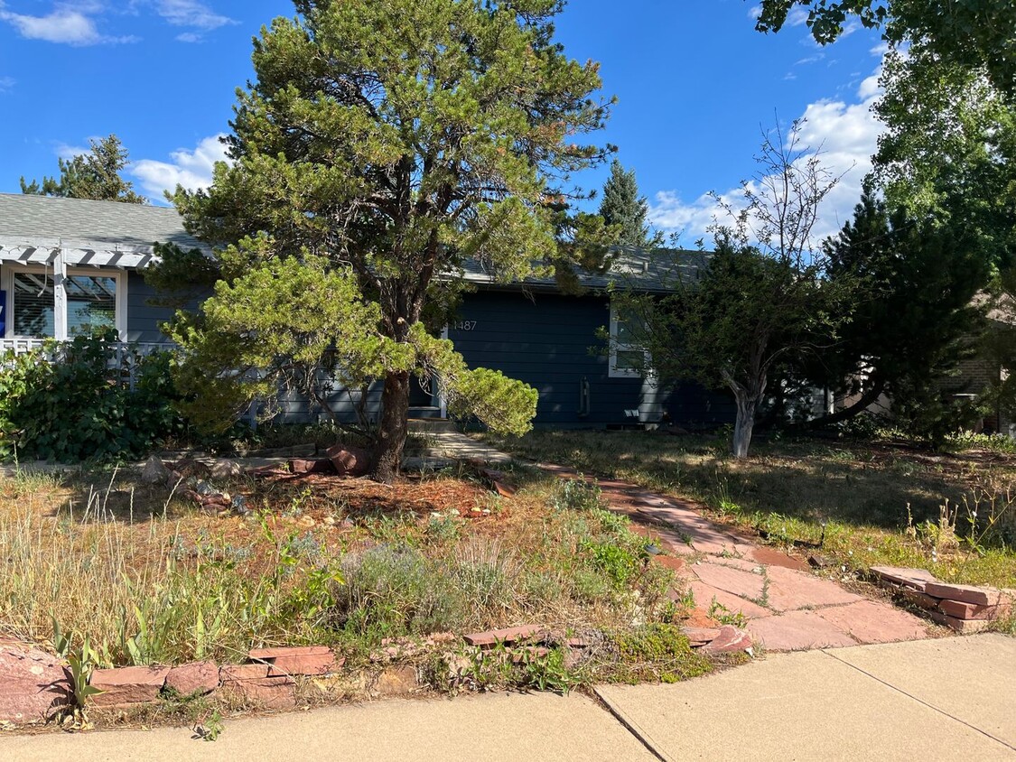 Primary Photo - Great house in S Boulder on quiet cul de sac