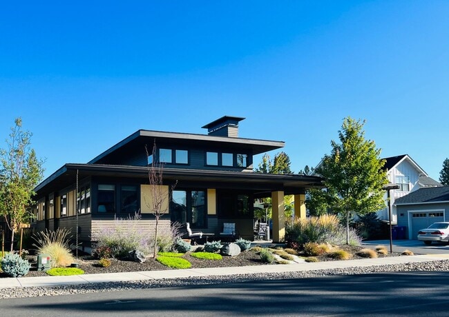 Building Photo - Stunning Prairie style 2bd/2bath + office in ClearPine!