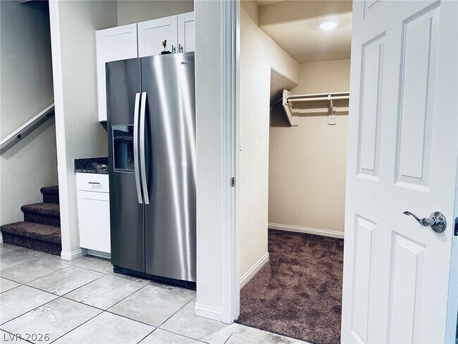 Foto del edificio - 7331 Sunray Point St