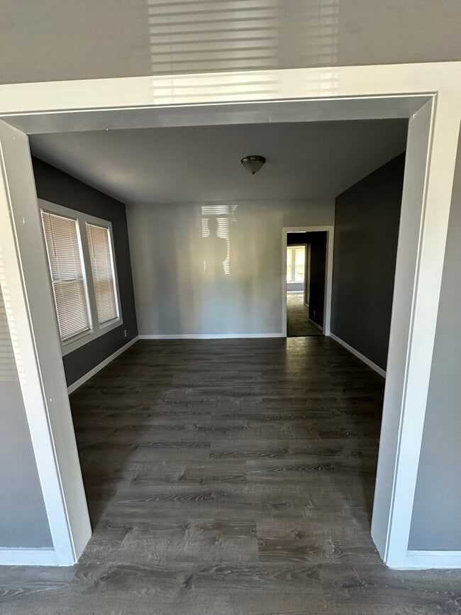 Comedor - 3297 Clements St