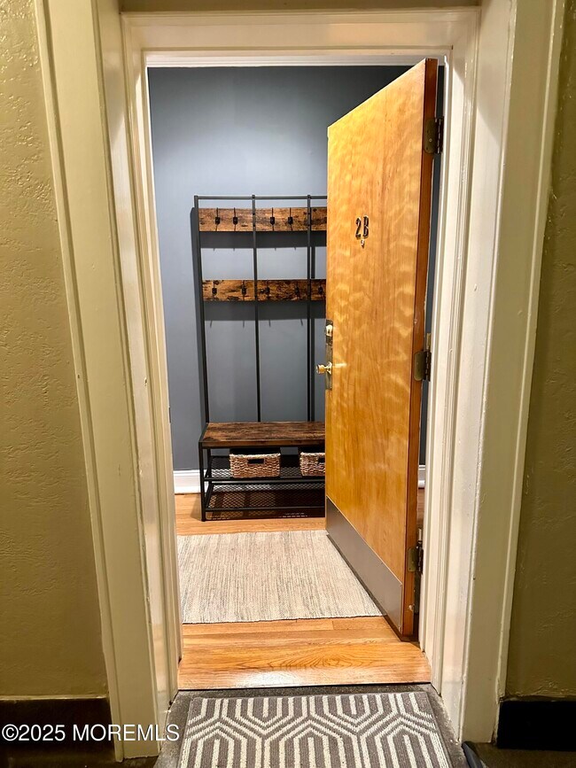 Foto del edificio - 500 Deal Lake Dr