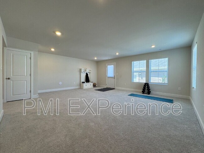 Foto del edificio - 10705 Millport St
