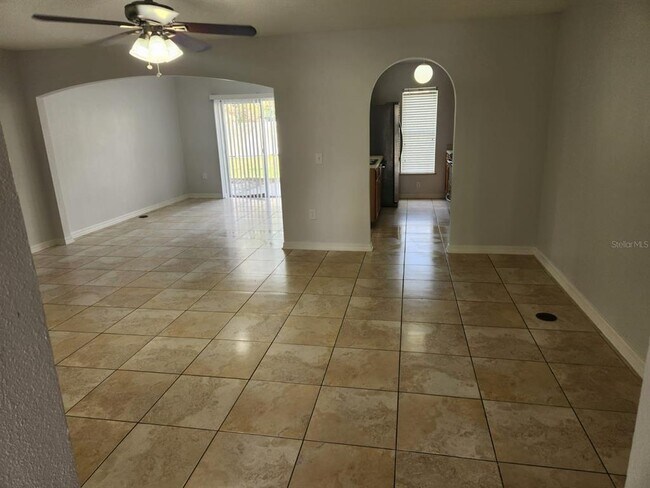 Building Photo - 2729 Dodds Ln