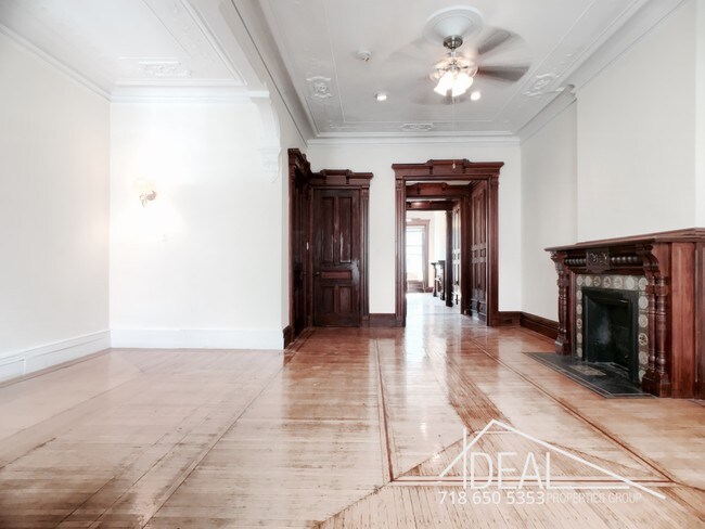 Foto del edificio - 902 Union St