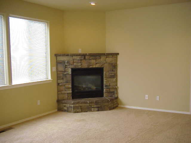 Building Photo - VIDEOTOUR: This Home Will Catch Your Heart...