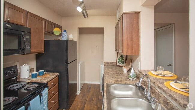 Building Photo - 3440 E Rosemeade Pkwy