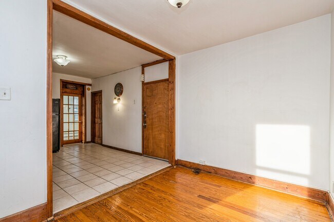 Foto del edificio - 35 Harmon St