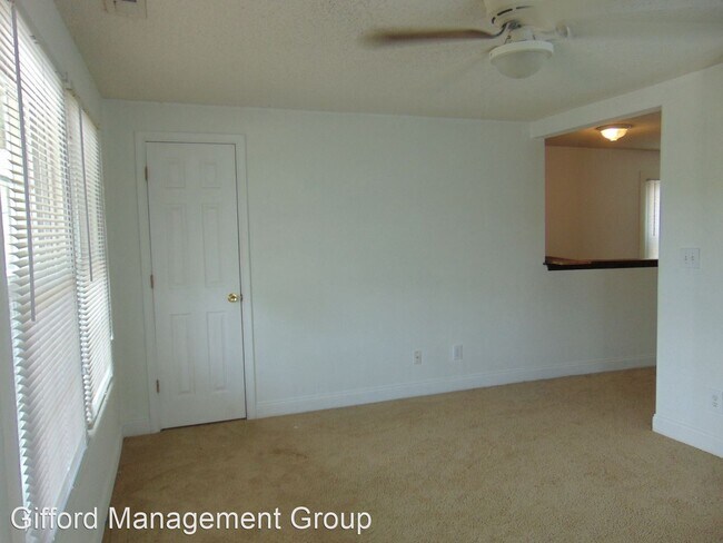 Building Photo - 856 W 43rd St