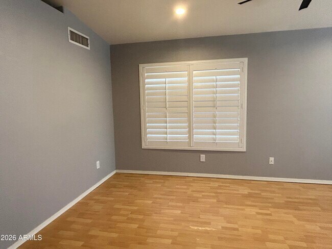 Building Photo - 6250 W Blackhawk Dr