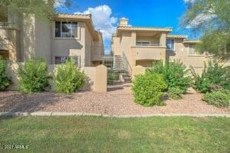 Building Photo - 16013 S Desert Foothills Pkwy